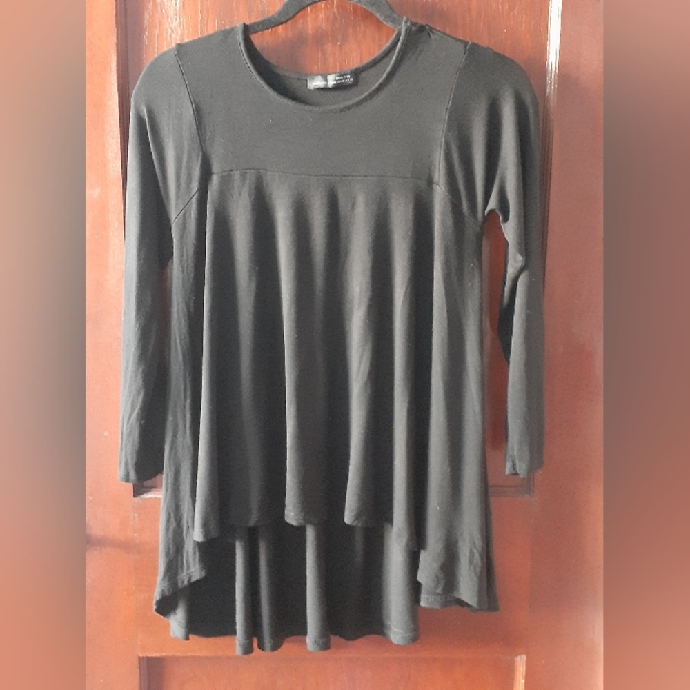 ZARA Long Sleeve High Low Black Top - Size M